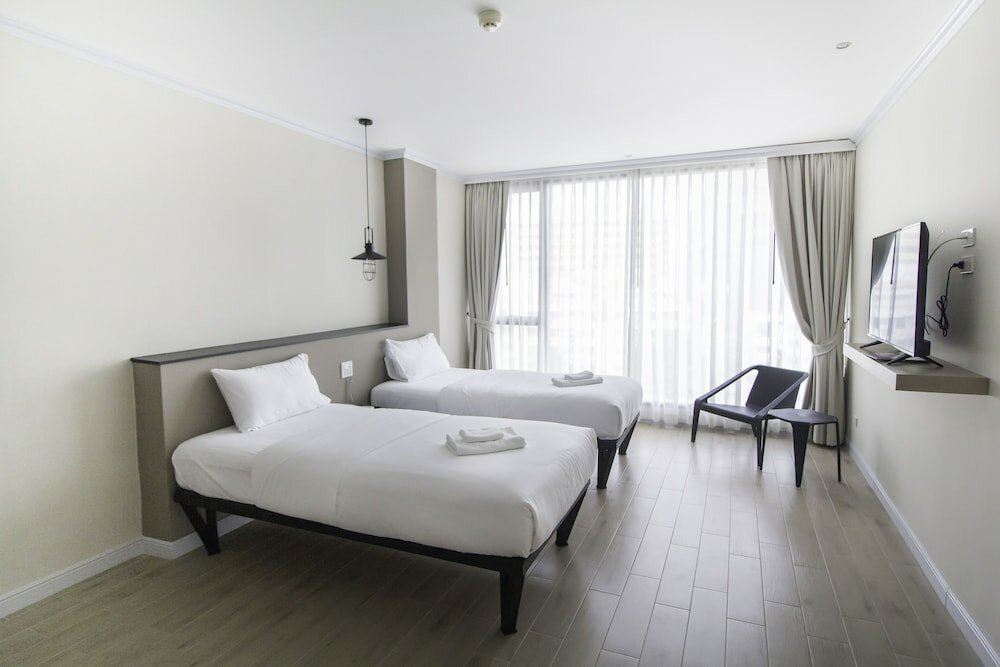 Фото Hataara Hotel