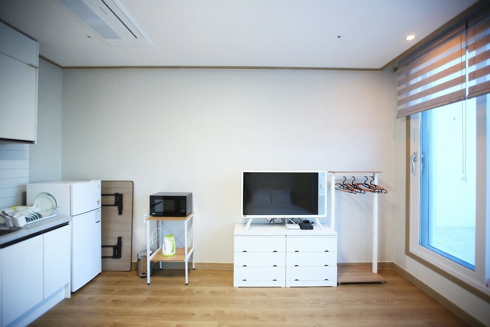 Фото Flora Hostel Pension