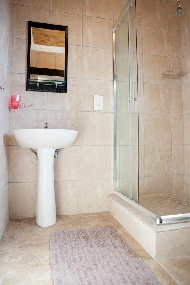 Фото Oria Guesthouse