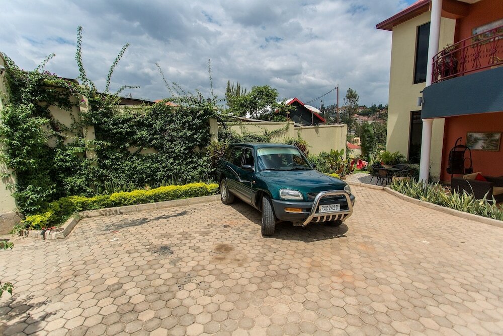 Фото N G Residence