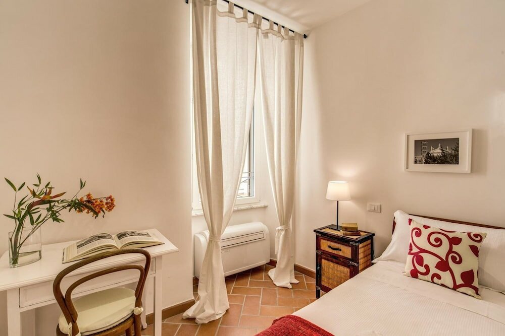 Фото Piccolo Trevi Suites