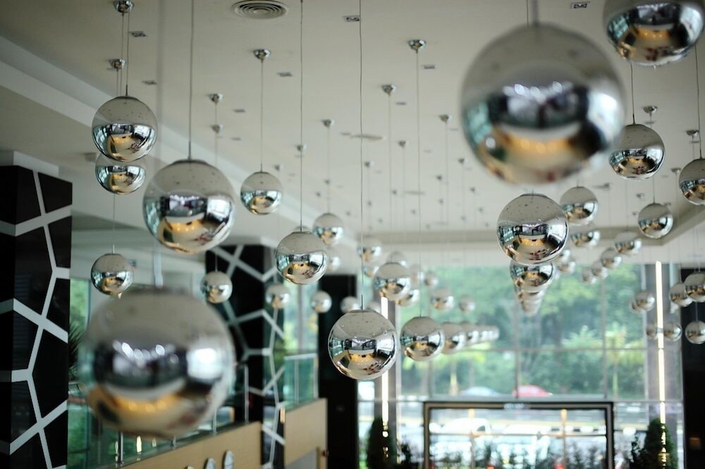 Фото Symphony Suites