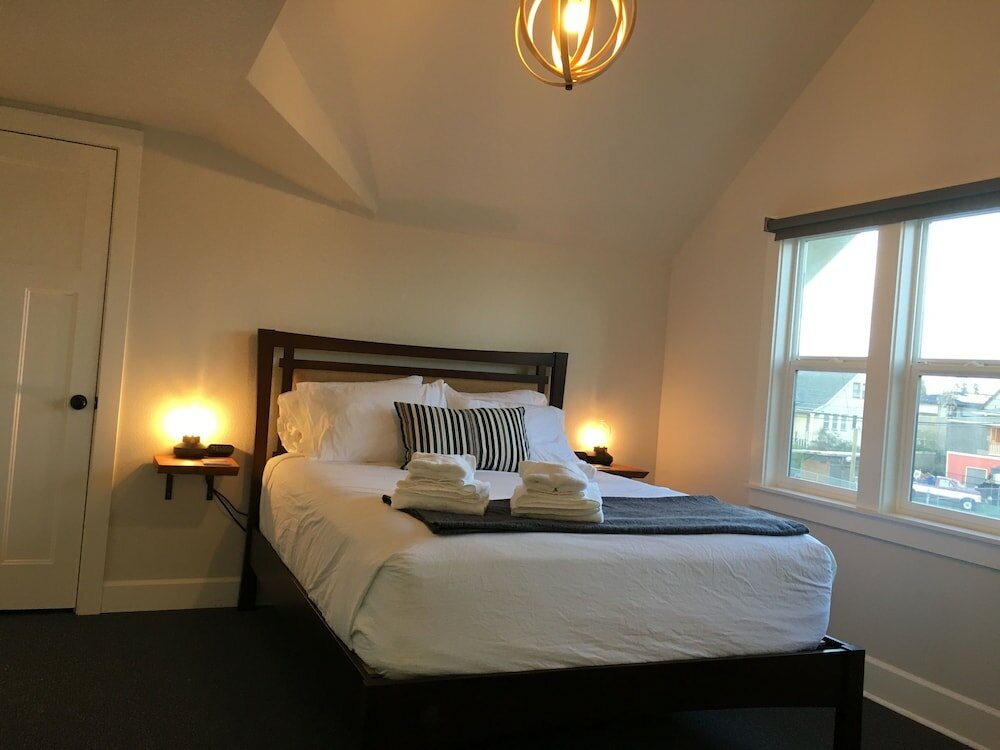 Фото The Alberta Petite Hotel