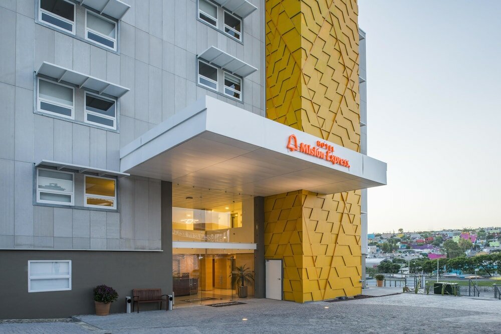 Фото Hotel Misión Express Querétaro