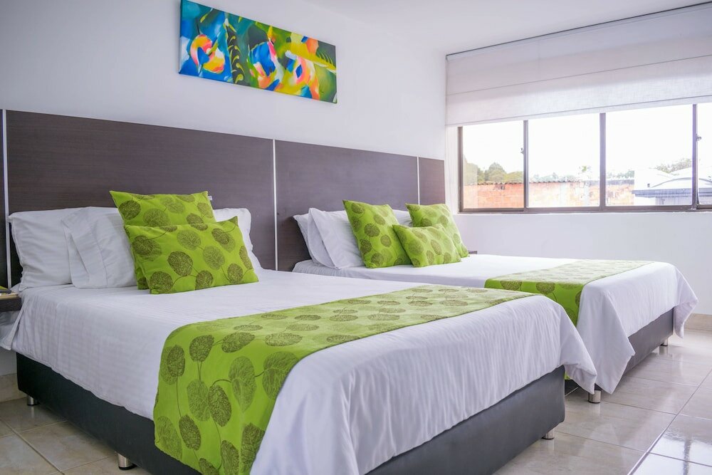 Фото Montes de la Castellana Hotel Boutique