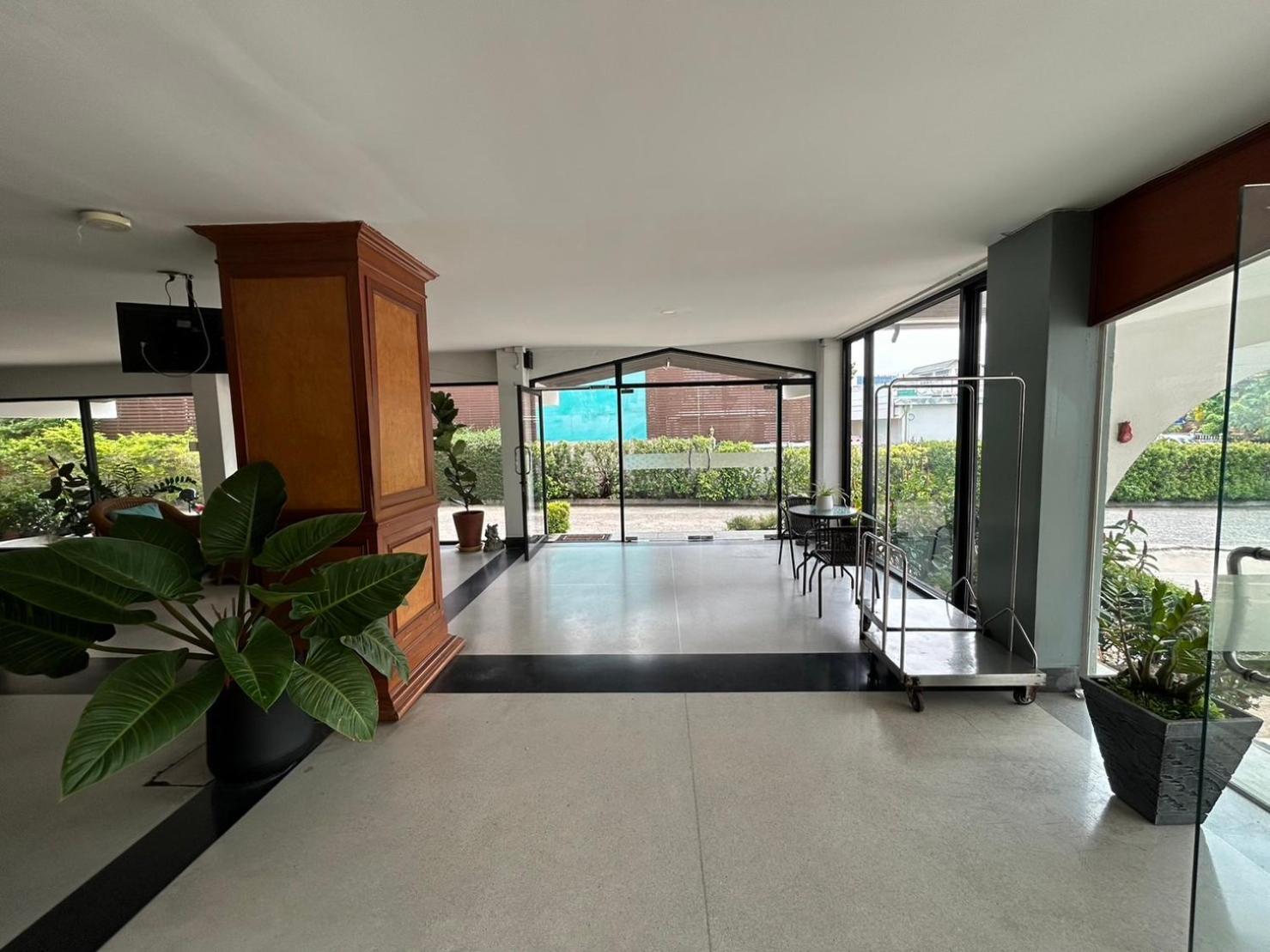 Фото Bordin Hotel