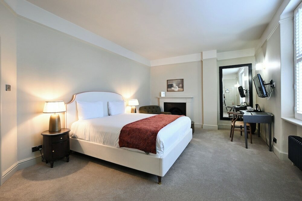 Фото Stanton Manor Hotel