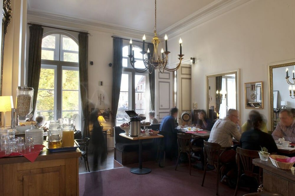 Фото Hotel Bourgoensch Hof