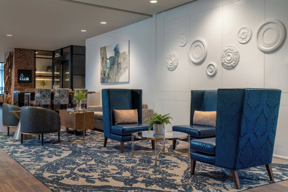 Фото New Orleans Marriott Warehouse Arts District