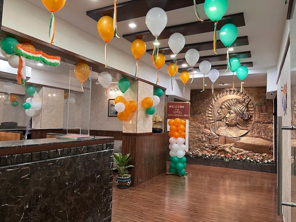 Фото Hotel Maharana Inn Chembur