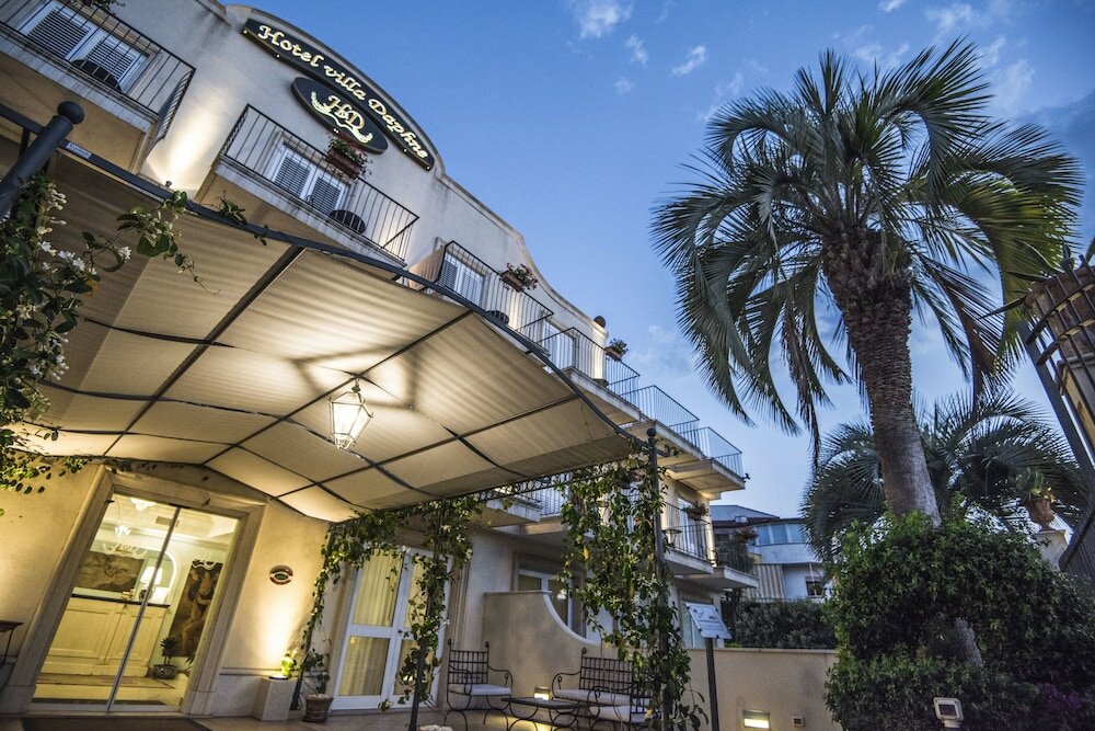 Фото Hotel Villa Daphne