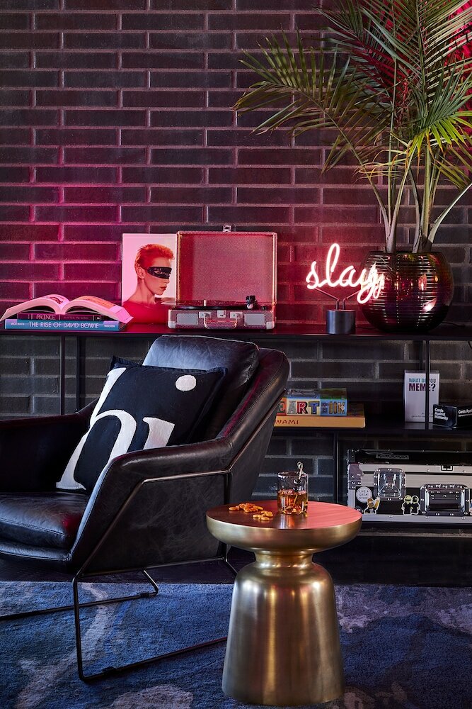 Фото Moxy Minneapolis Uptown