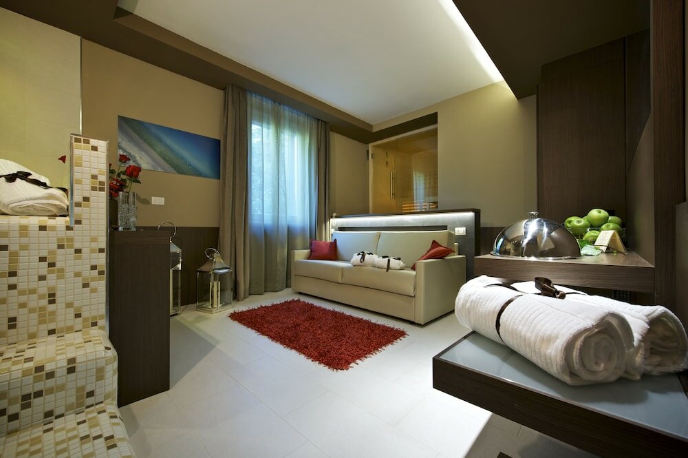 Фото Villa dei Platani Boutique Hotel & SPA