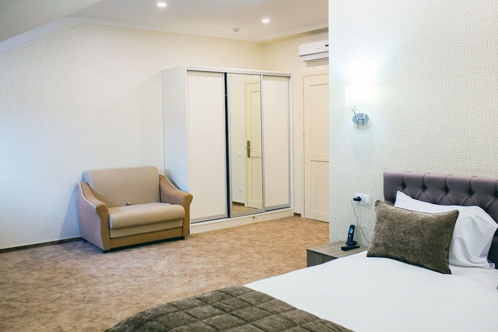 Фото Апарт-отель Familion