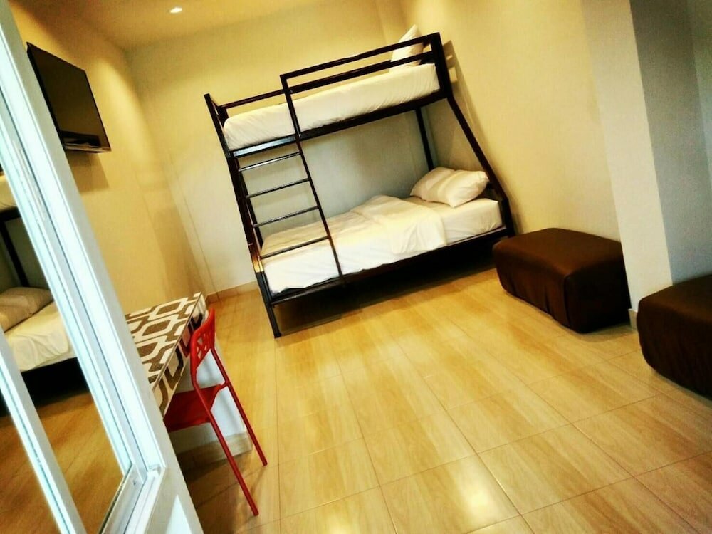 Фото R. M. Mansion Surin