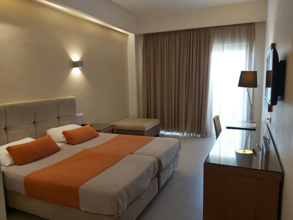 Фото El Greco Hotel