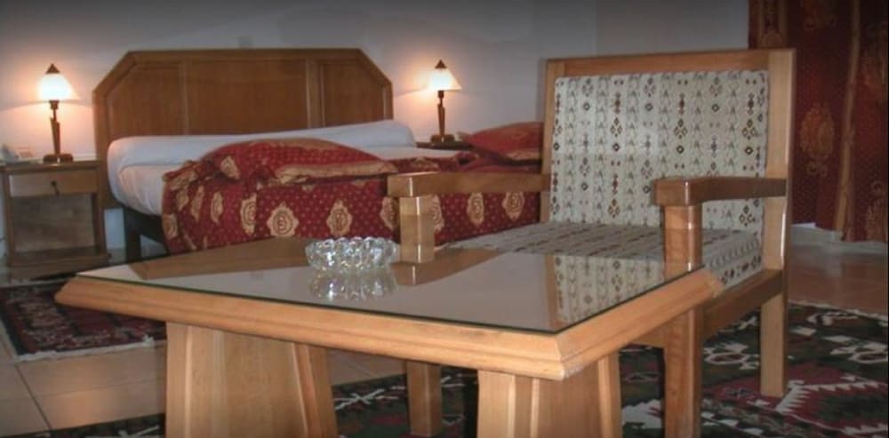 Фото El Biar Hotel