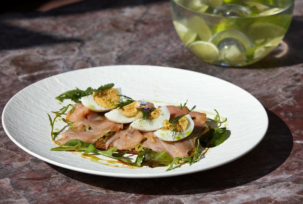 Фото White Pearl Cavalieri - Adults Only