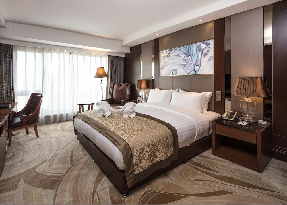 Фото Beijing Continental Grand Hotel