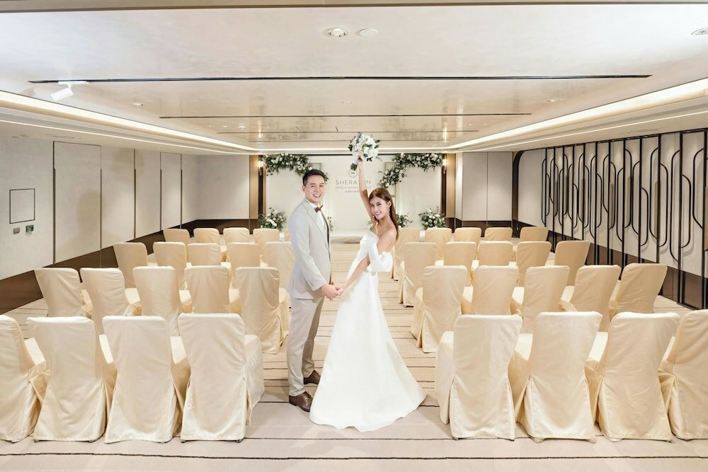 Фото Sheraton Hong Kong Hotel & Towers