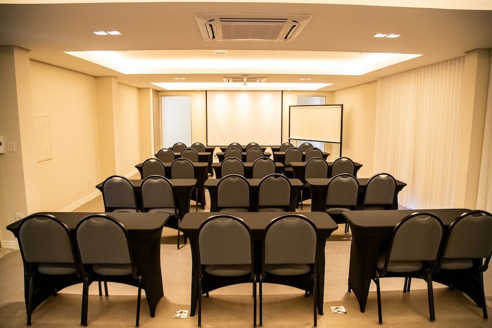 Фото Mundial Parque Hotel