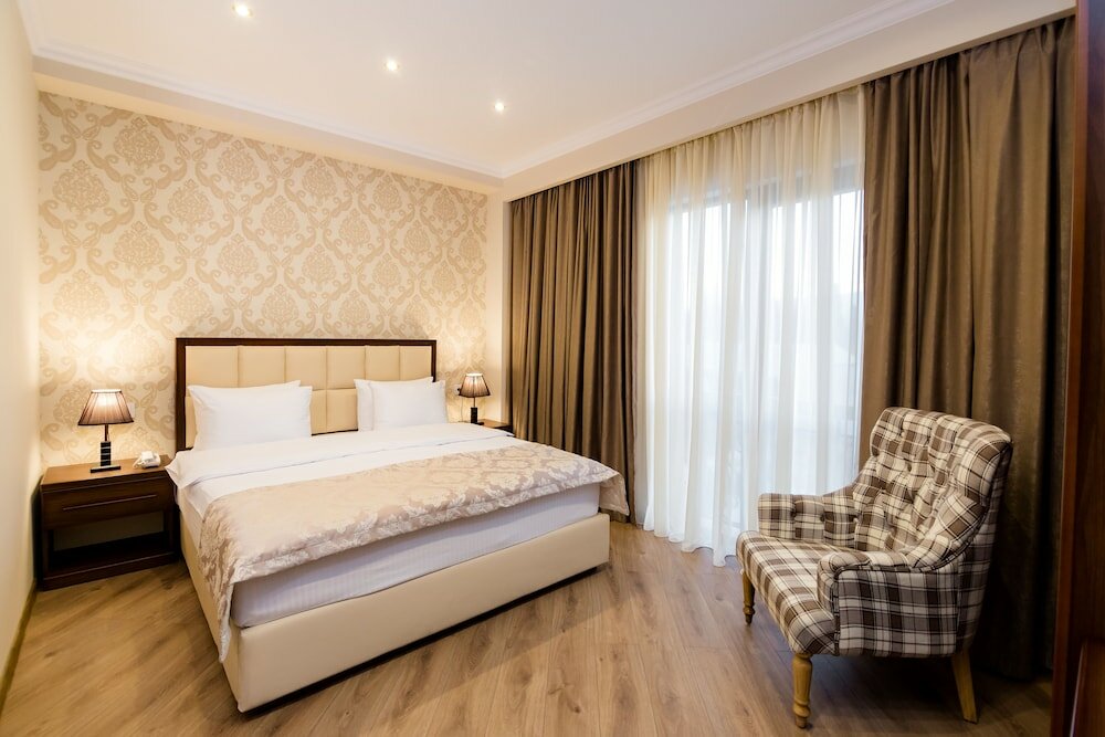 Фото Отель Orchid