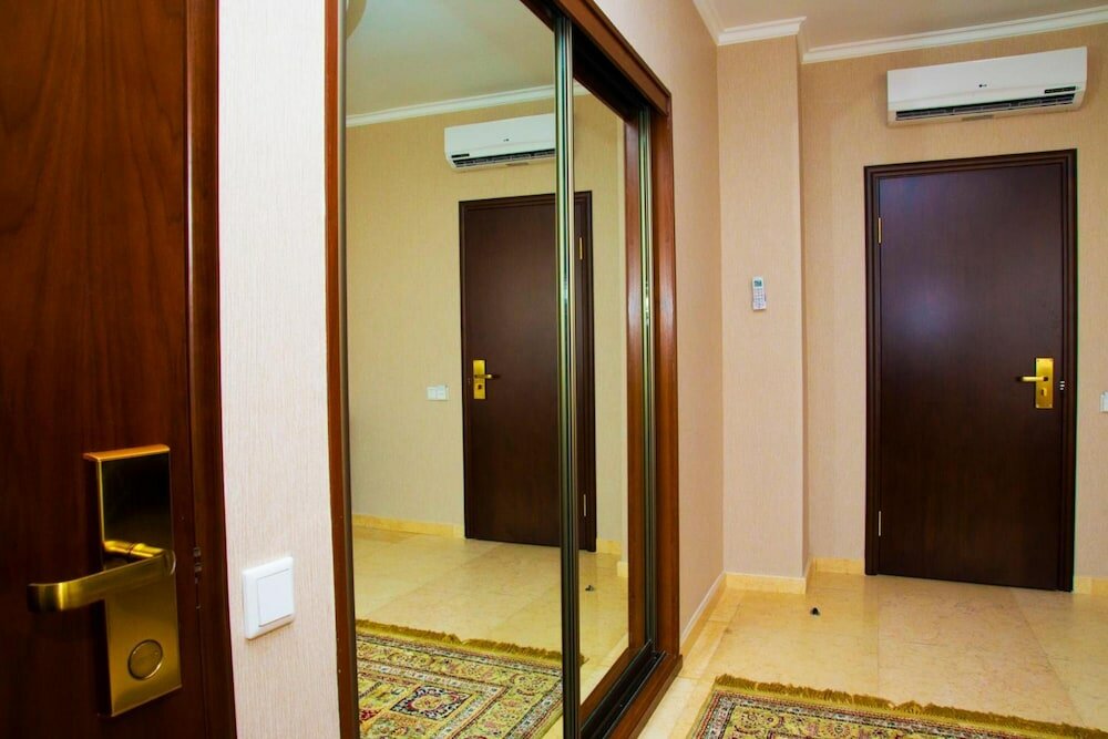 Фото Royal Petrol