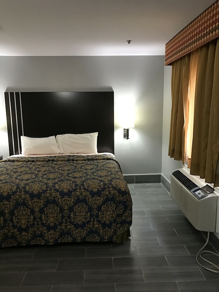 Фото Express Inn