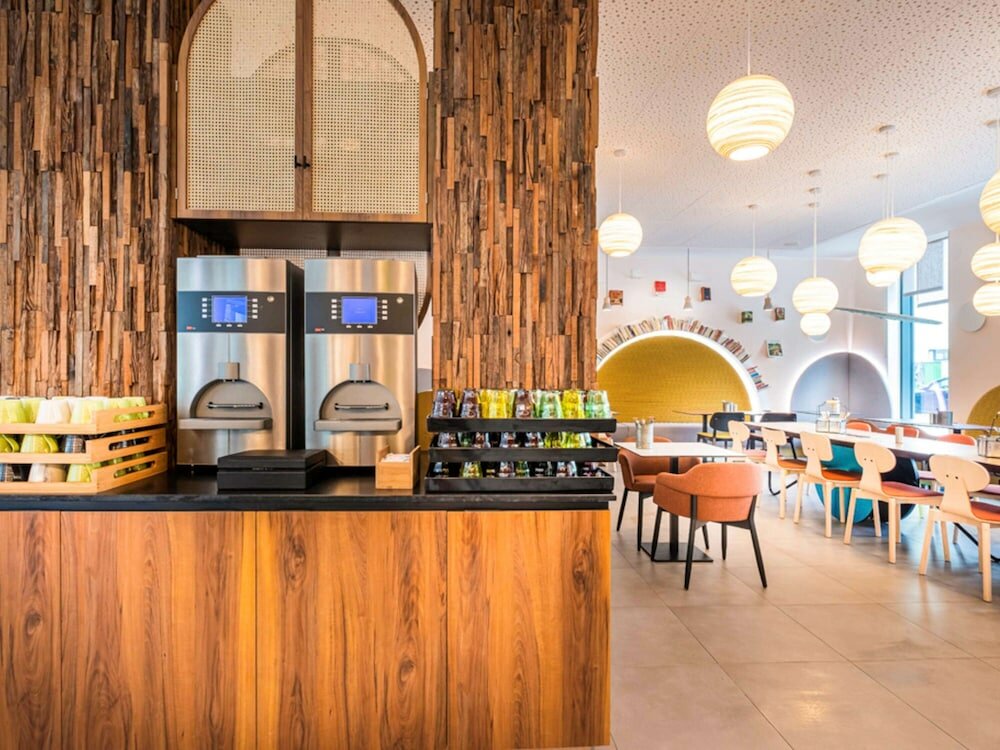 Фото Ibis Styles Paris Meteor Avenue d'Italie