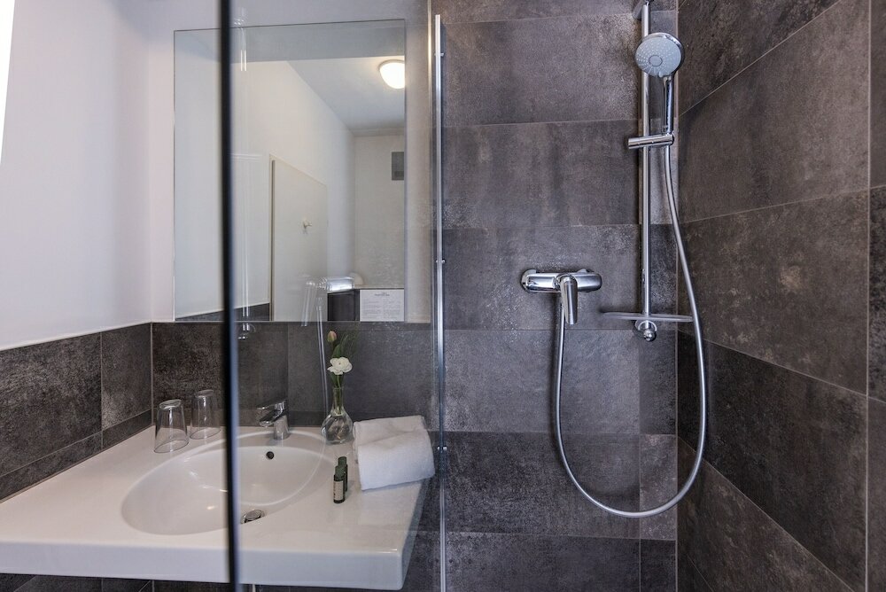 Фото Hotel Stadt Gütersloh