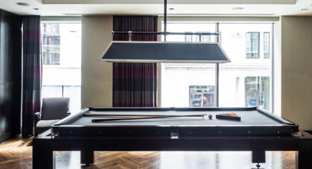 Фото South Place Hotel