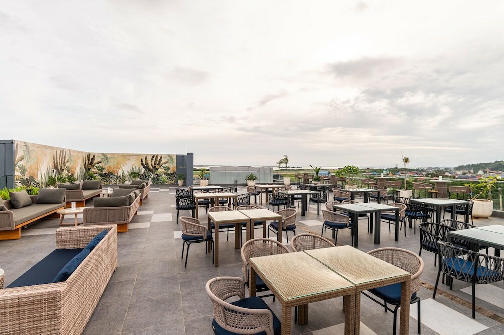 Фото Aston Sorong Hotel & Conference Center