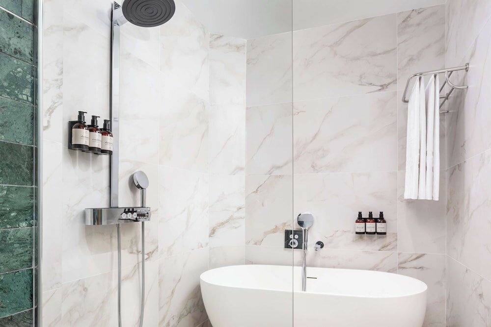 Фото NH Collection Madrid Paseo del Prado