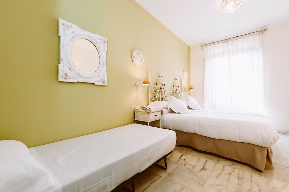 Фото Basic Hotel Doña Manuela