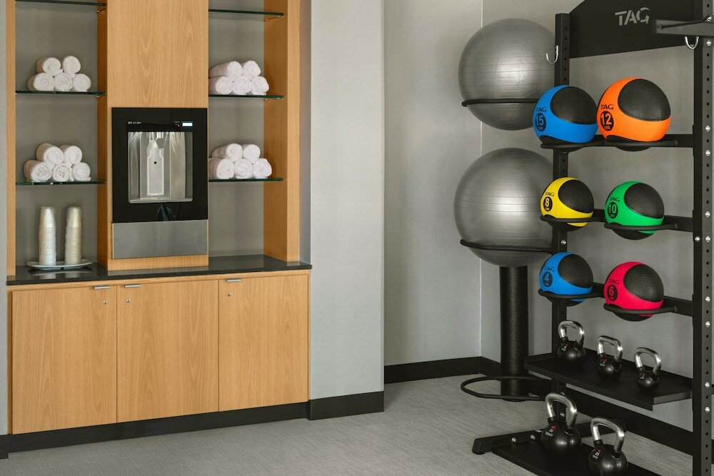 Фото Courtyard by Marriott New Orleans Metairie