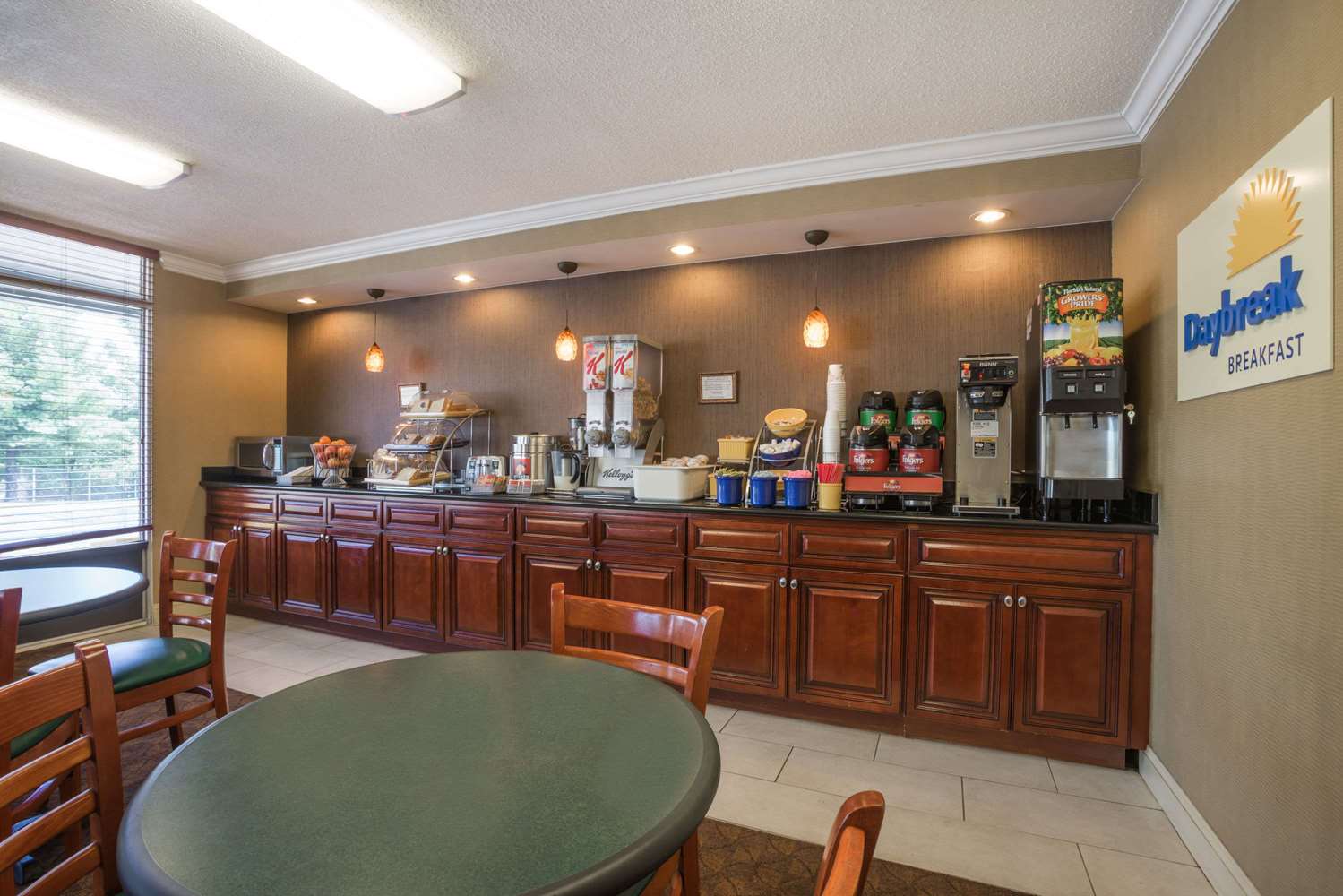 Фото Red Roof Inn Baltimore