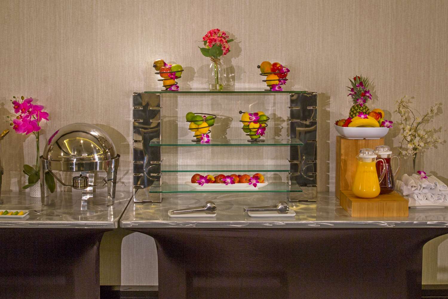 Фото DoubleTree Resort by Hilton Hollywood Beach