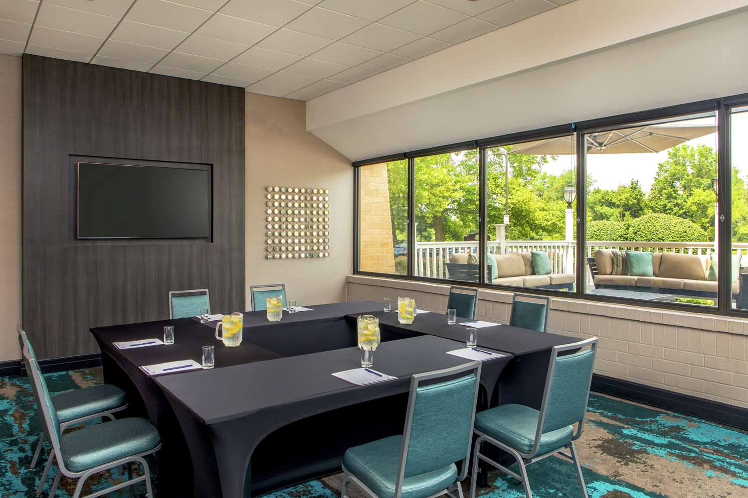 Фото DoubleTree by Hilton Columbia