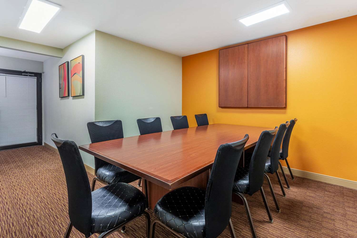 Фото La Quinta Inn & Suites by Wyndham Chicago Tinley Park