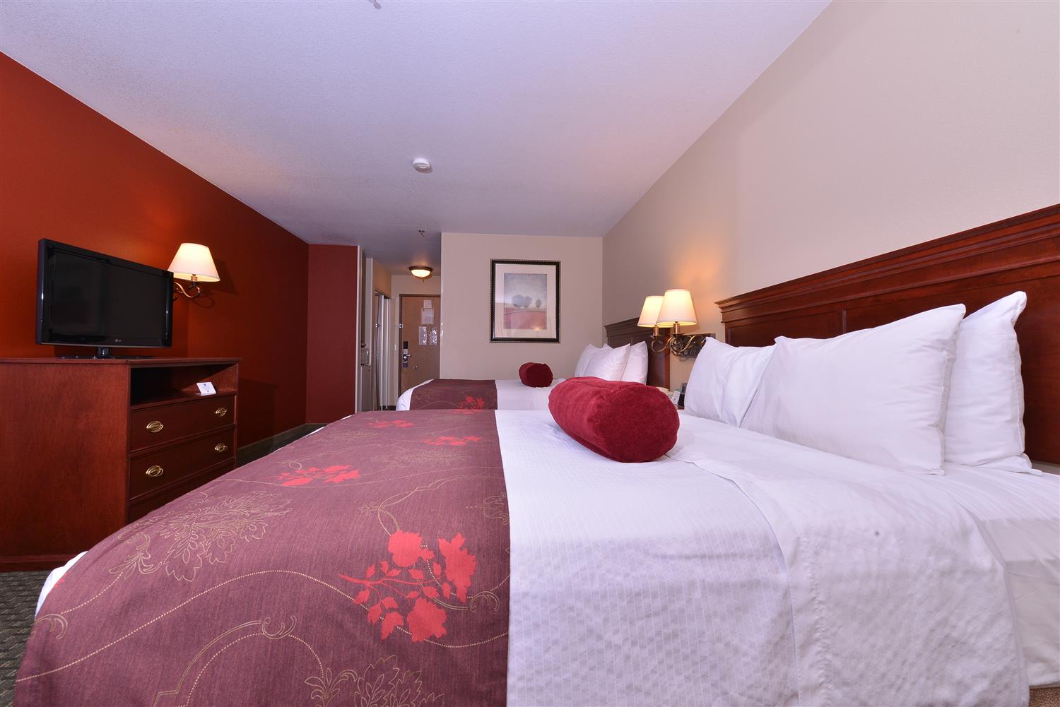 Фото Best Western Plus Rama Inn