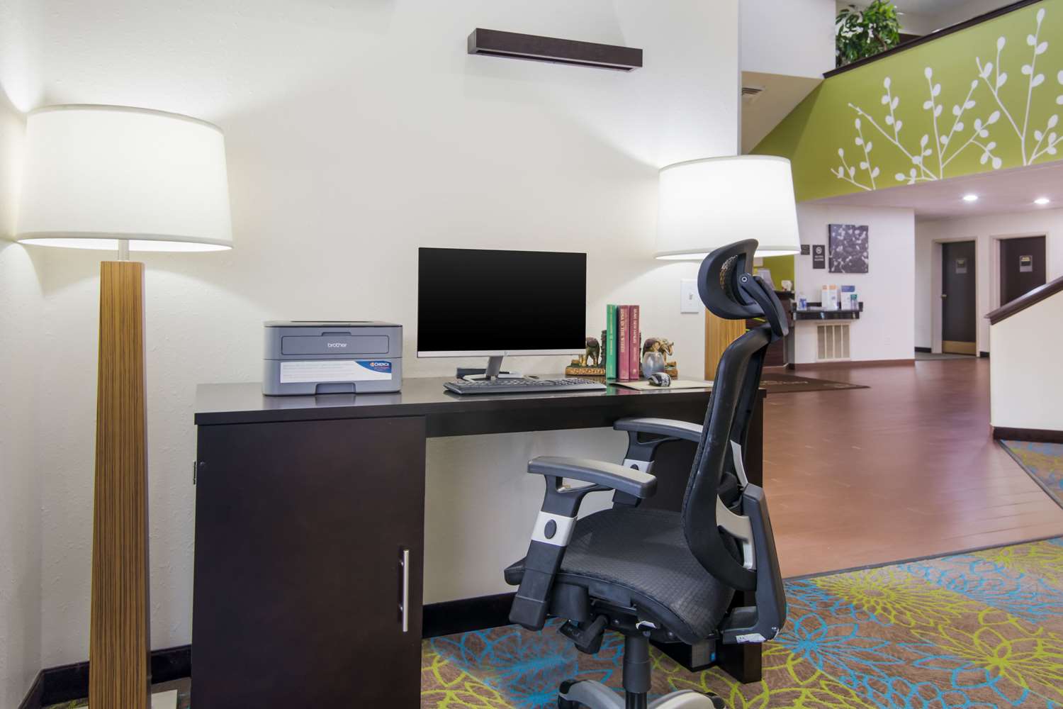 Фото Sleep Inn near The Avenue