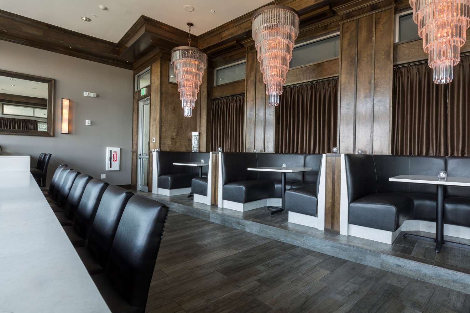 Фото The Strathallan Rochester Hotel & Spa- A DoubleTree by Hilton