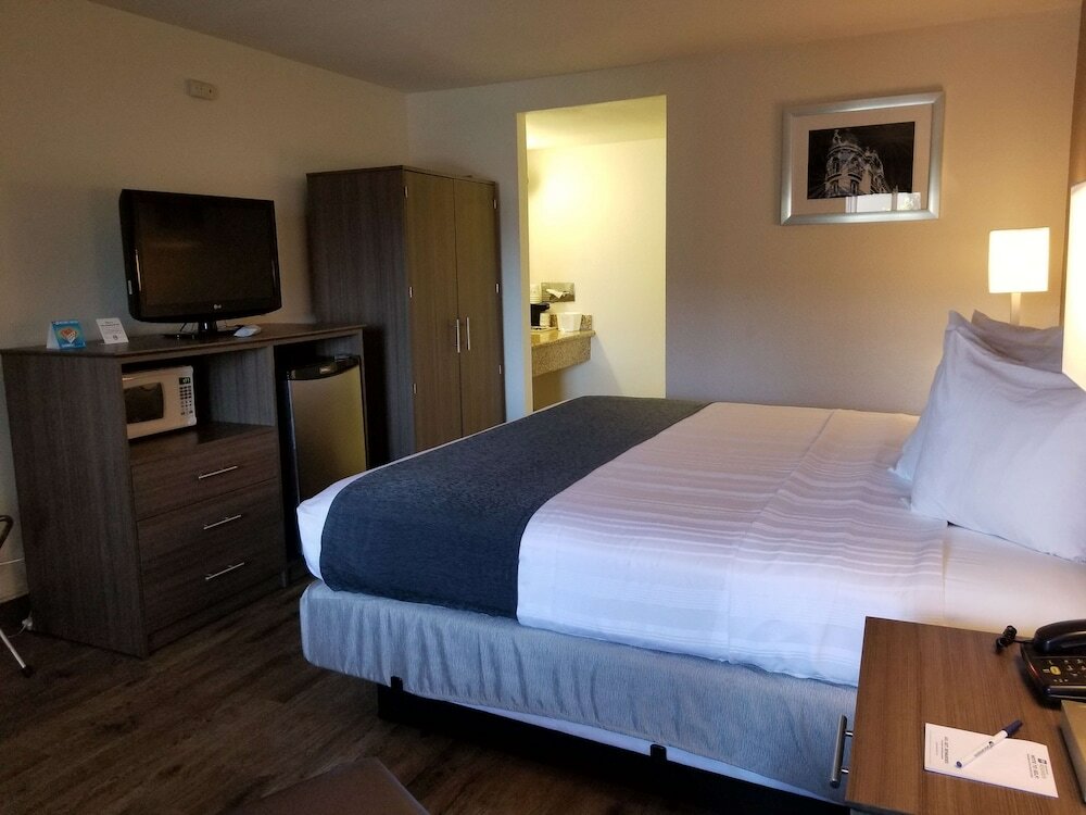 Фото Best Western Santee Lodge