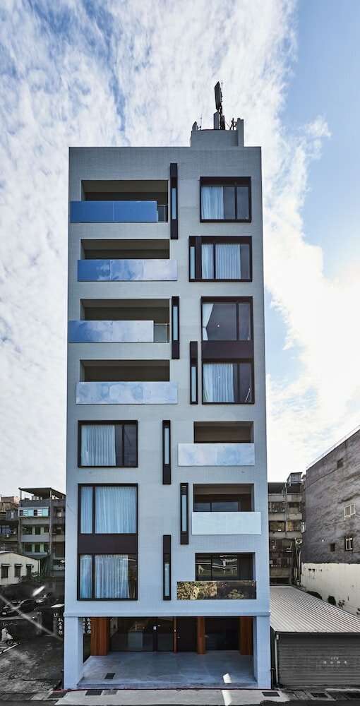 Фото Waterfront Hotel