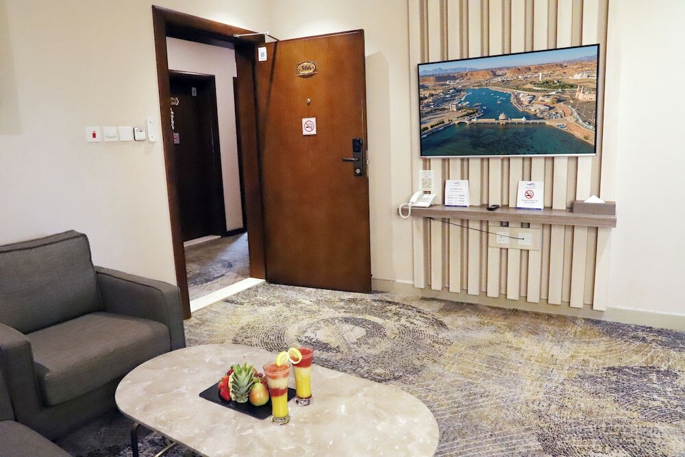 Фото Banan Hotel Suite