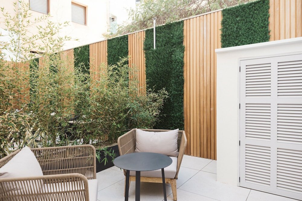 Фото Boutique Hotel Petit Montisión