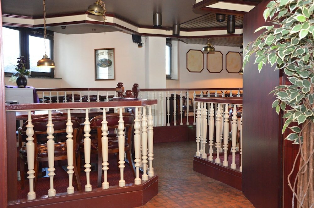 Фото Karaman Group Hotel