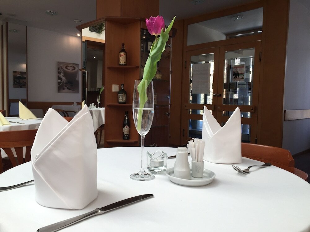 Фото Hotel Atrium