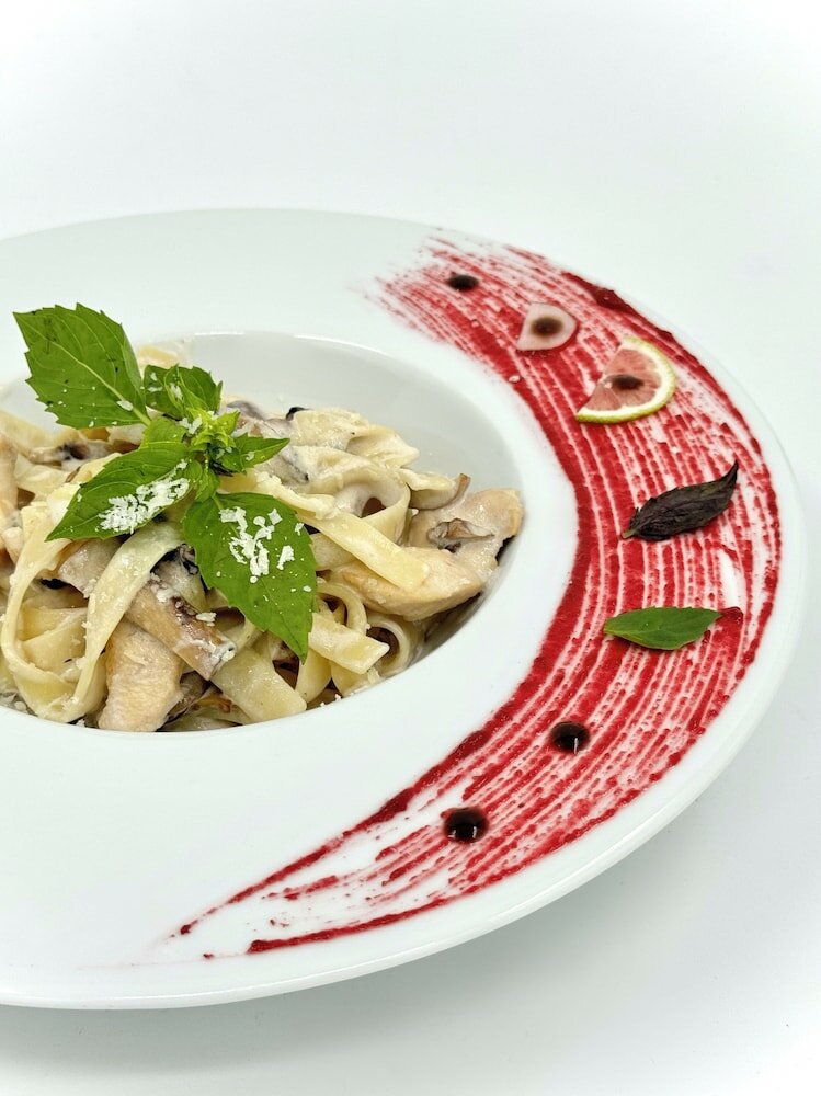 Фото Tbilisi Edition Luxury