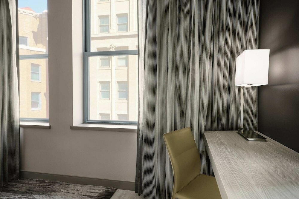 Фото Ac Hotel by Marriott Kansas City Downtown